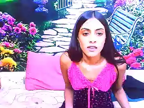 IndianPretty14u2Luv webcam