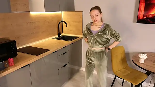 EmmaaMcDon webcam