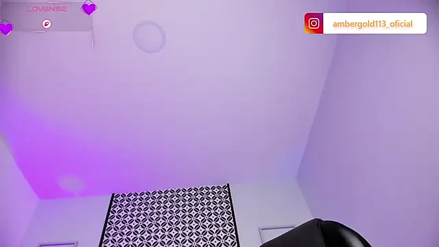 Amber_gold_ webcam