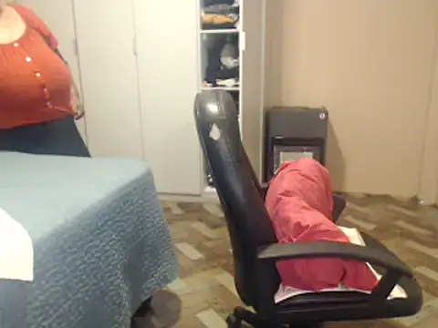 sweetnoziexx webcam