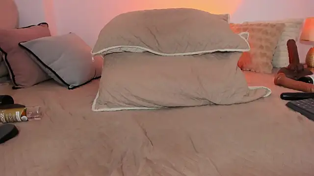 _luuciana_ webcam