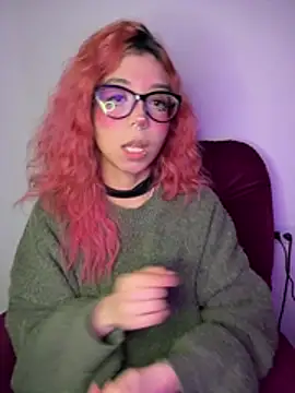 Valen-Foxx1 webcam