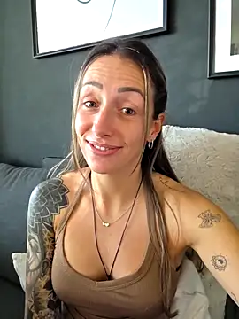 NicoleKaiser