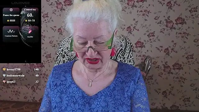 Maya_Mayflower webcam