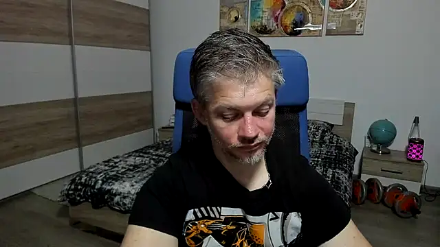 RobbyShawz webcam