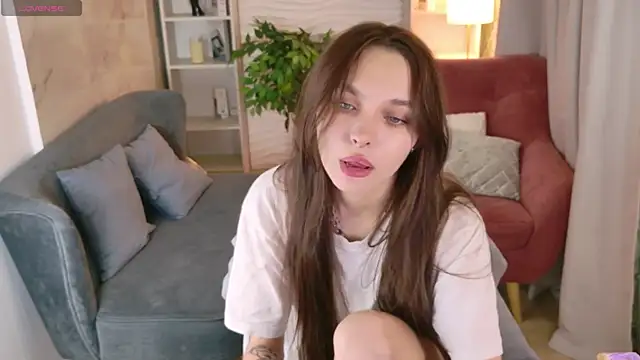 ChloeSunny webcam