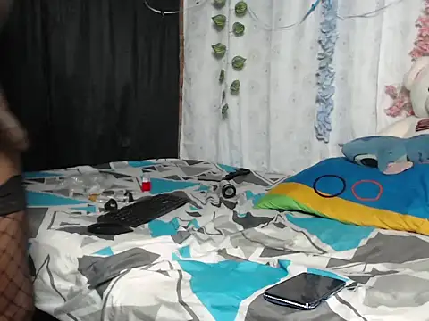alana_bigcock1 webcam