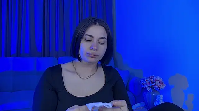 AdrianaToress webcam