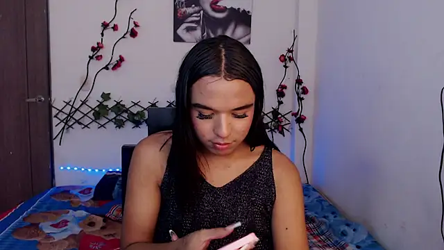 Candyy_doll__ webcam