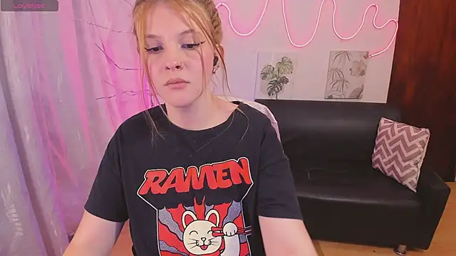 MillySandlerr webcam