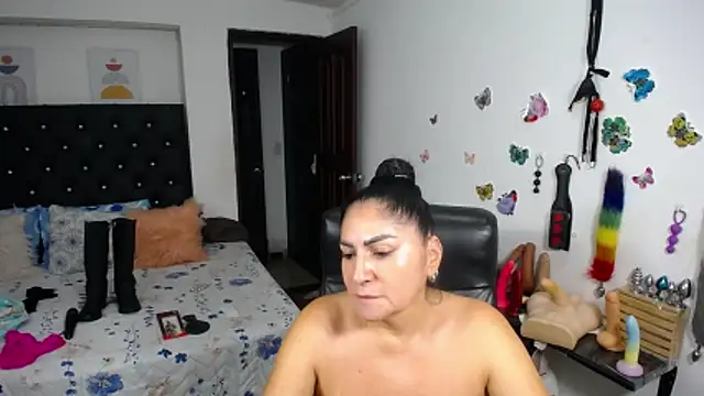 mature_bigboobs10 webcam