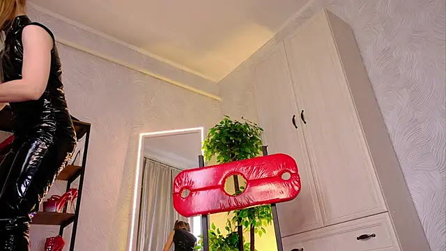 Angelalive webcam