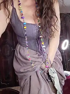  GypsyEsmeralda chat room