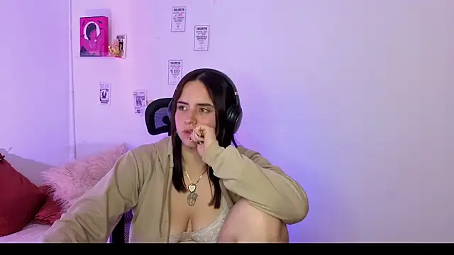 Emily_Lindey webcam