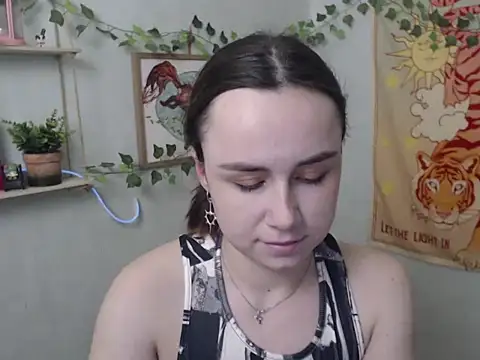 VeryVeryVeryShy_ webcam