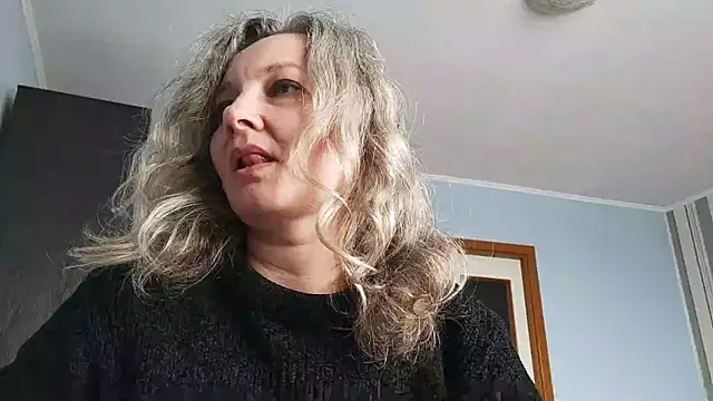 EdithManning webcam