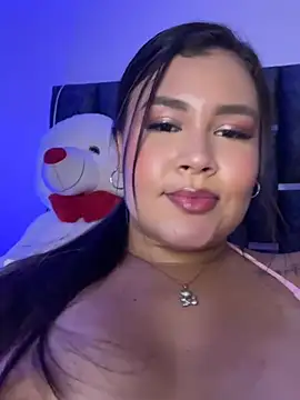 Bella-kim- webcam