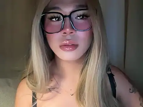 mollyfucker webcam
