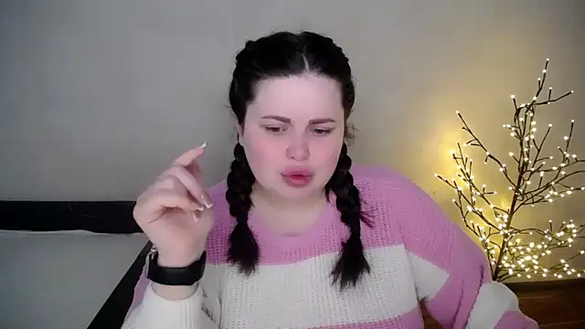 Emily_Mo webcam