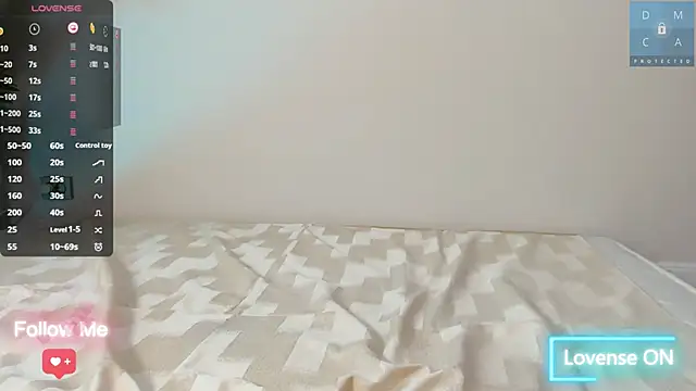 MinaDiamondd webcam