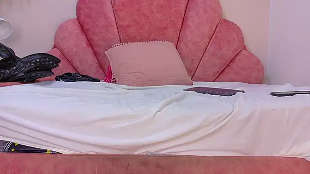 AmberStonne__ webcam