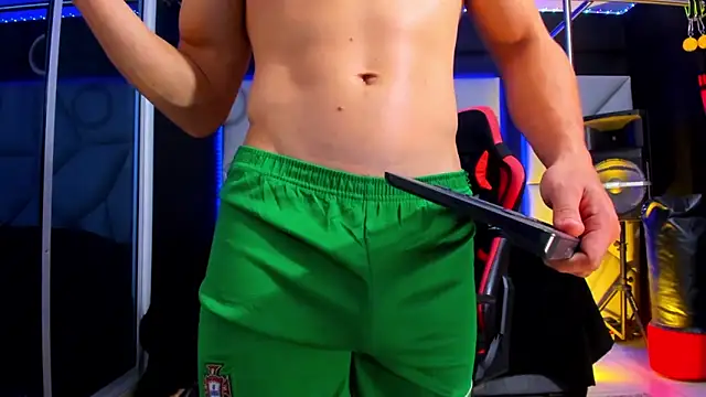 Aydenmiller96 webcam