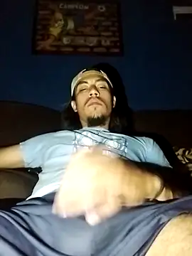 AlexAlejandro13 webcam