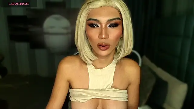 Maria_Manika webcam