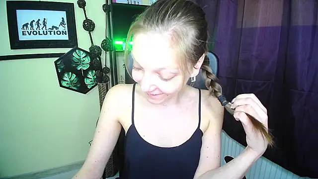 EmillyPlay webcam