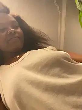 Dellah27 webcam