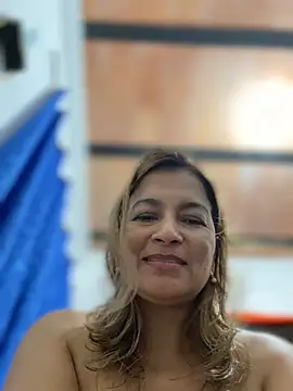 Jlo_69 webcam