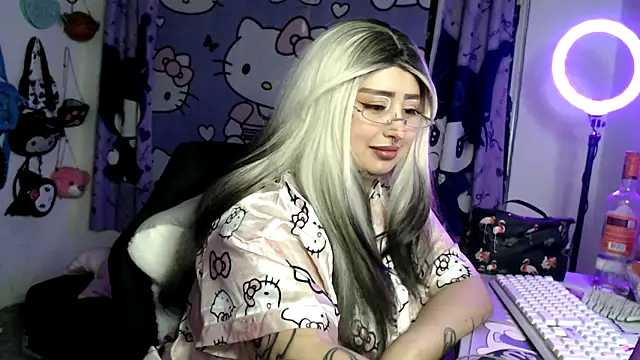 lussyevans24 webcam