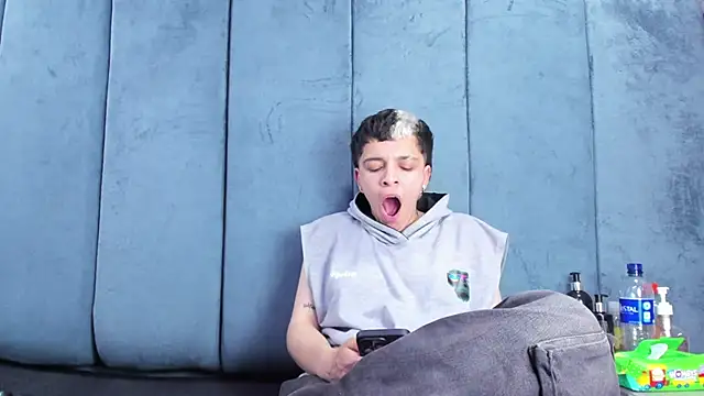 Megan_Thompson_ webcam