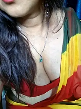 alinaarora webcam
