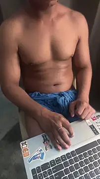darkmuscleboyx - DarkMuscleBoyX's free webcam - UK Sex Cams