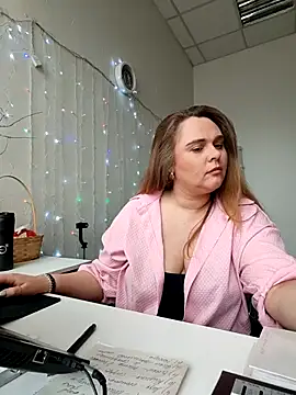Juicy_PeachLux webcam