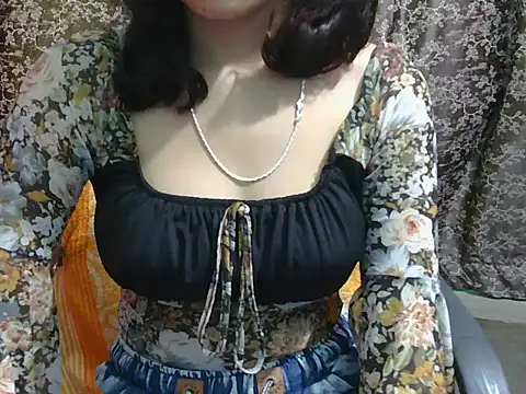 Adorable_Ayesha webcam