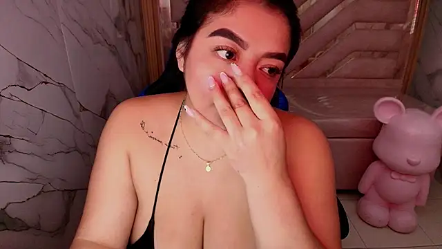 luna__r_ webcam