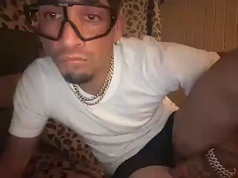 badboy366 - Badboy366's free webcam - UK Sex Cams