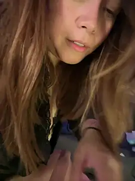 MerlyG webcam