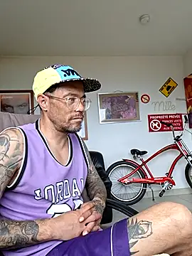 Mr_Graffitimile webcam