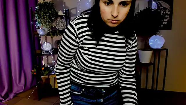 MartaEdams webcam