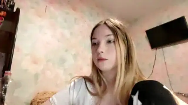 TiaBIanks webcam