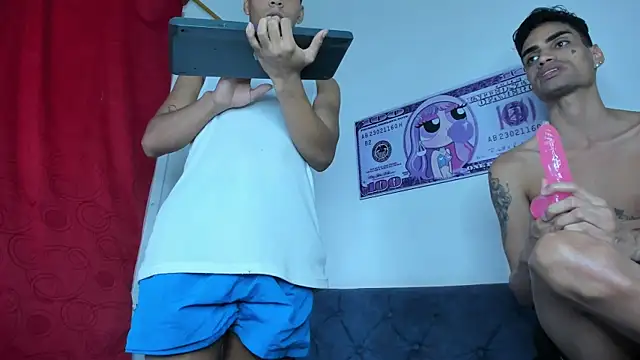 Mateo_and_Jose webcam
