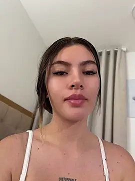 Your_Honeey webcam