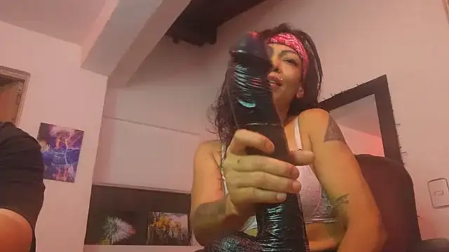 firexxxdesire69 (G young) - 😈 💦👅SUCK BBC🍆 SLOPPY!👅