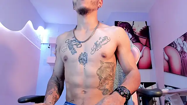 danteluxx (M young) - SHOW AND FLEX MUSCLES💪