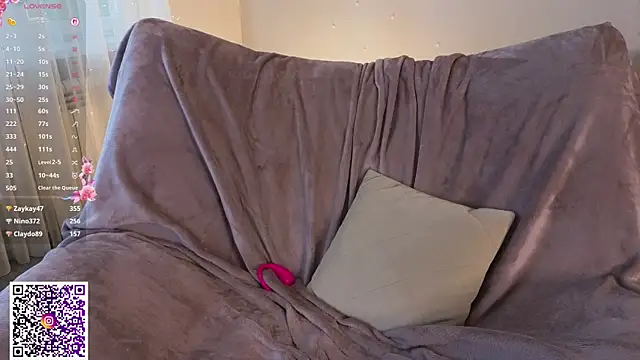 KristiGroune webcam