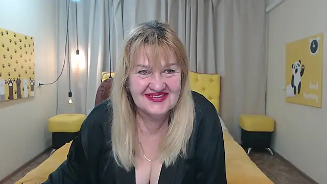 EmmaEllison webcam
