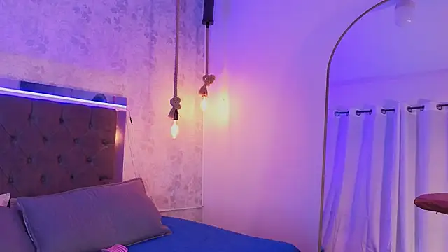 megan_lenon webcam